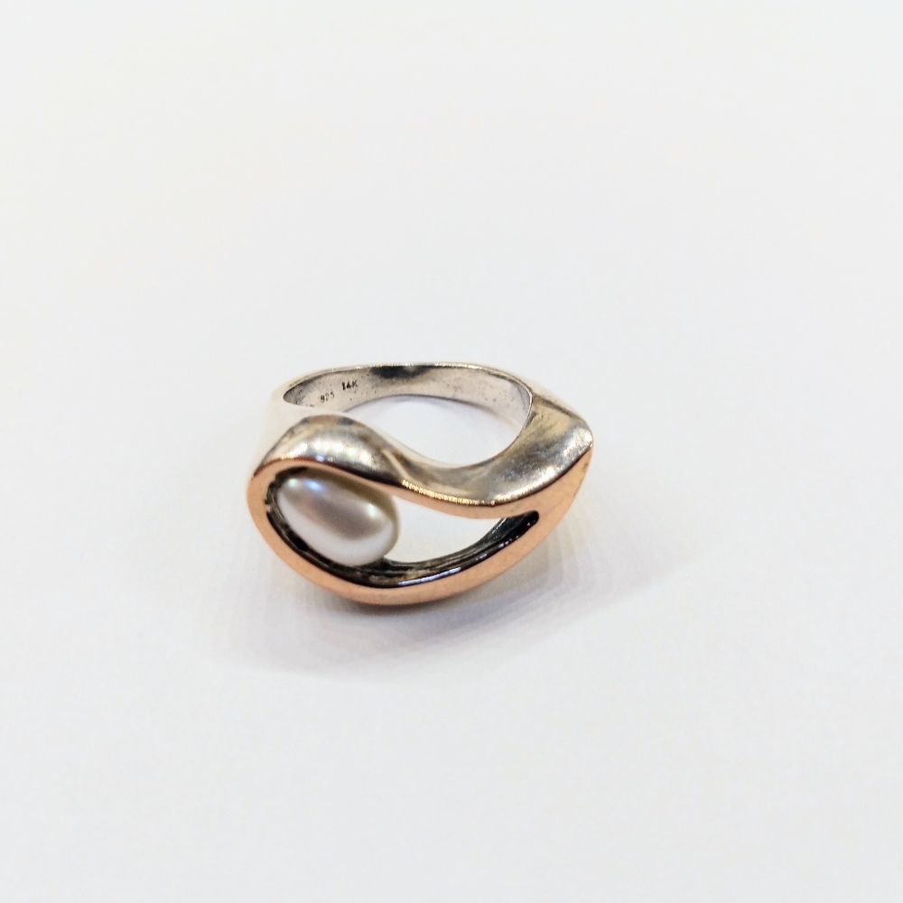 Sterling & 14k Gold Pearl Ring Size 6 - Picture 2 of 4